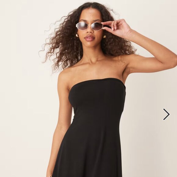 ASOS DESIGN Black Strapless Mini Dress with Flared Hem – Size US 8 – NWT - Picture 1 of 4